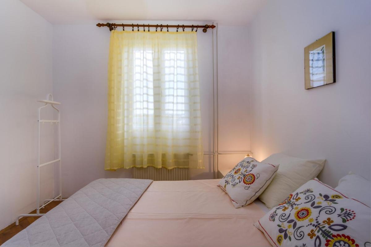 Apartmani Nadalina Veli Lošinj Kültér fotó