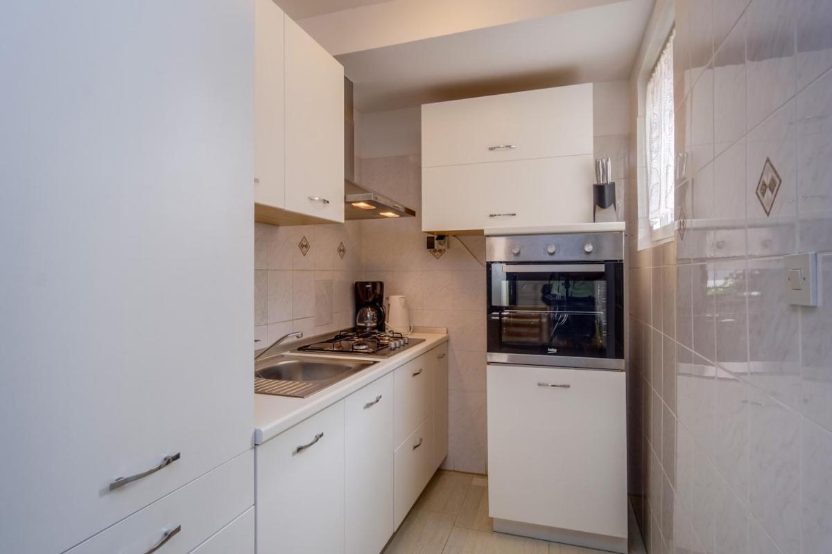 Apartmani Nadalina Veli Lošinj Kültér fotó