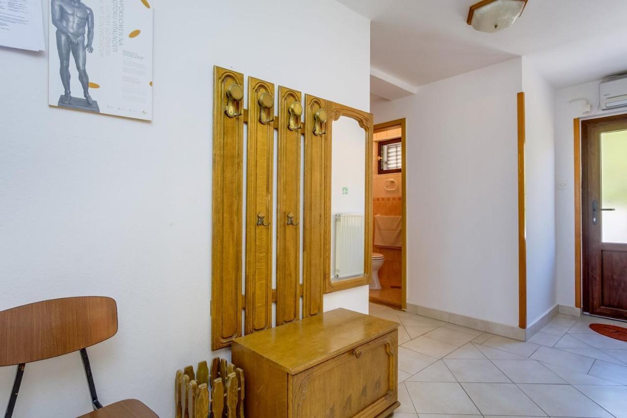 Apartmani Nadalina Veli Lošinj Kültér fotó