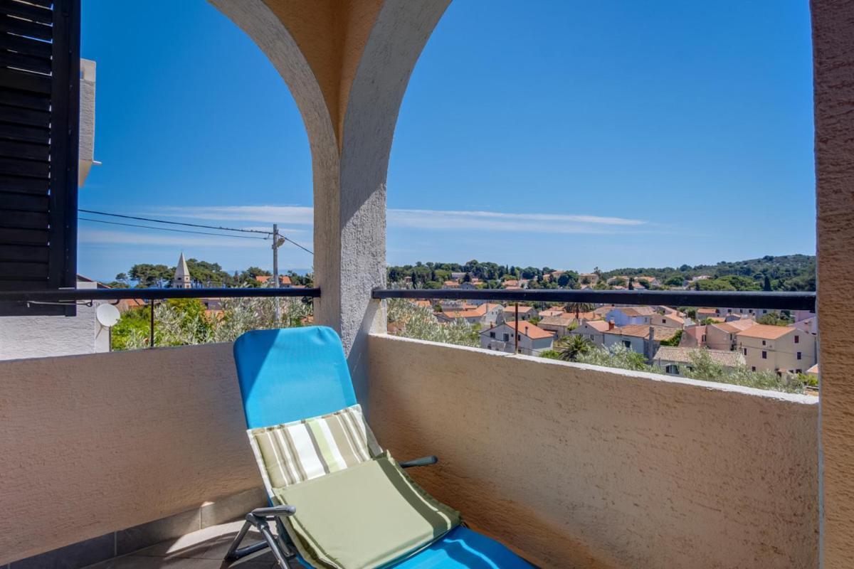 Apartmani Nadalina Veli Lošinj Kültér fotó