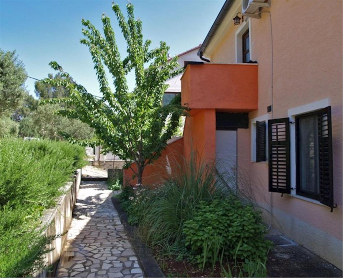 Apartmani Nadalina Veli Lošinj Kültér fotó