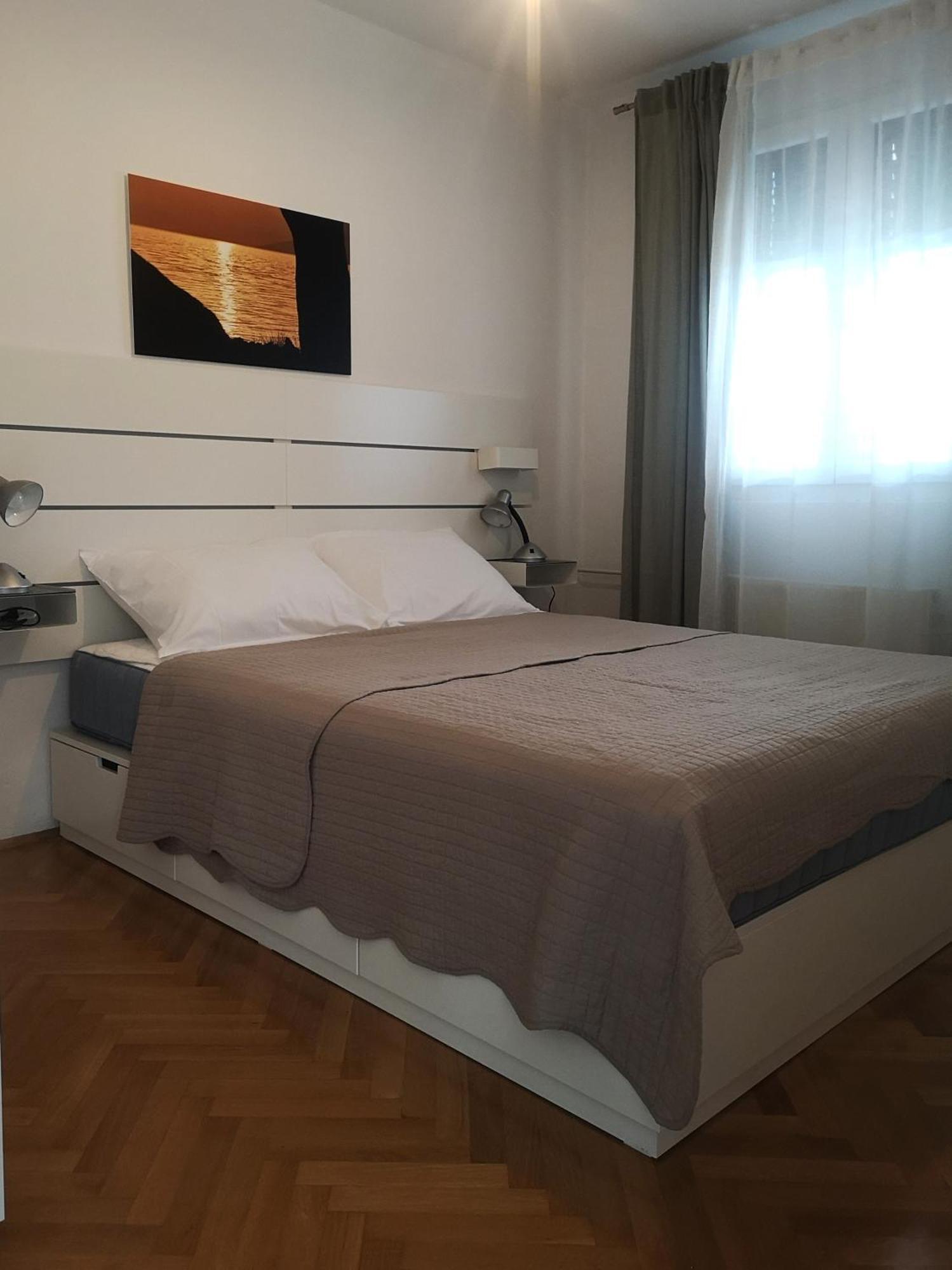 Apartmani Nadalina Veli Lošinj Kültér fotó